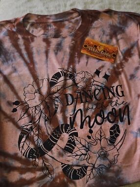 George Tie-Dye Short Sleeve Tee in Brown and Cream with Black Graphic